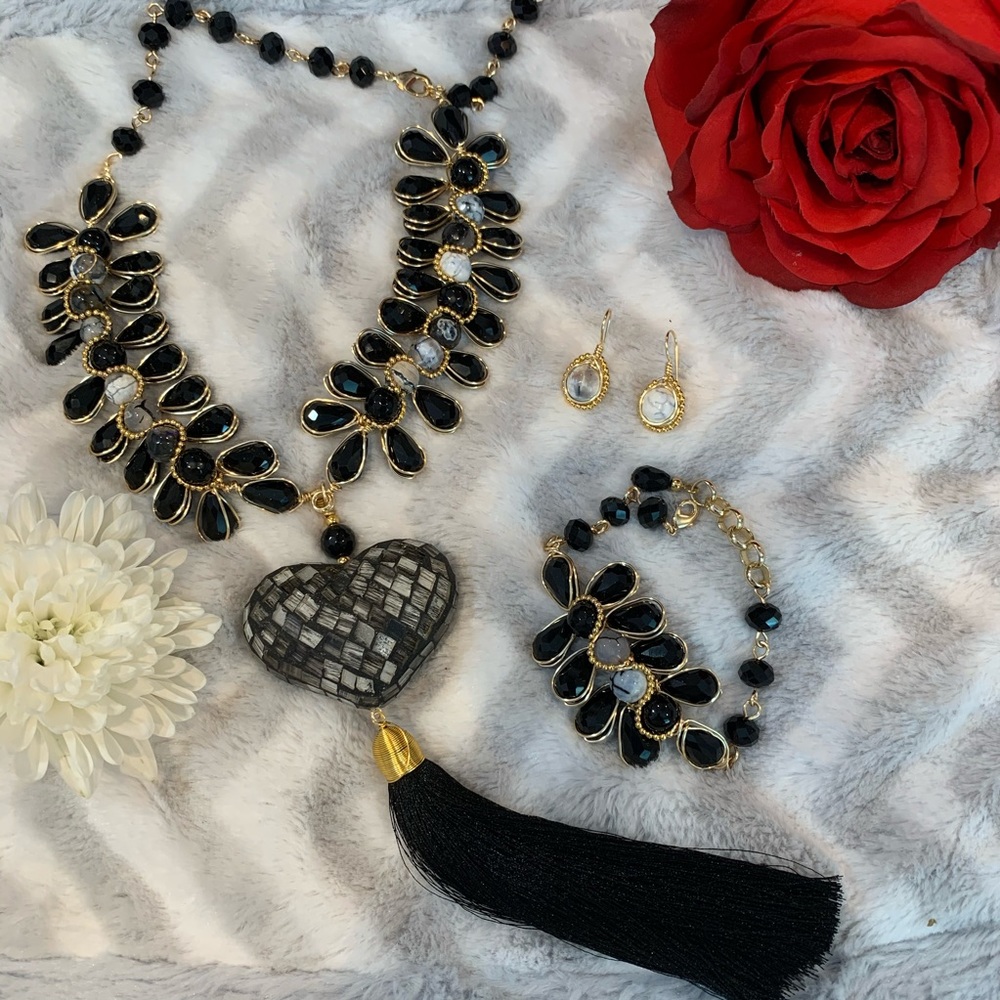 handmade wire necklace set